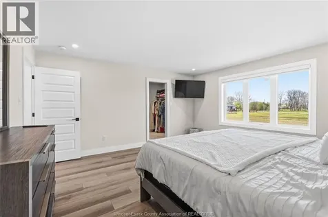 875 Magnolia Lane Sarnia ON N7S 0G3