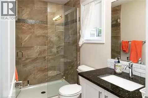 185 Mount Pleasant Street Brantford ON N3T 1T6