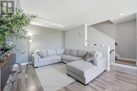 663 Trigoria Crescent Ottawa ON K4A 1B1