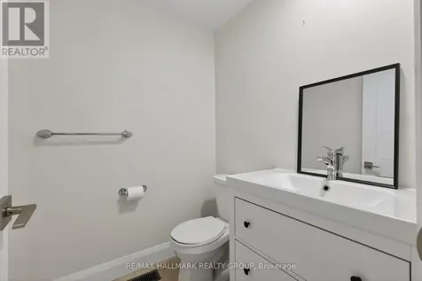 1551 Hoskins Crescent Ottawa ON K1C 2G3