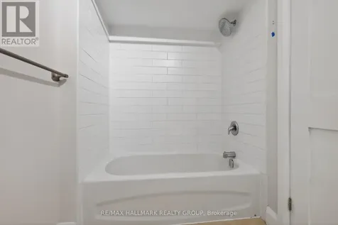 1551 Hoskins Crescent Ottawa ON K1C 2G3