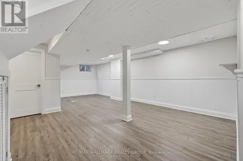 1551 Hoskins Crescent Ottawa ON K1C 2G3
