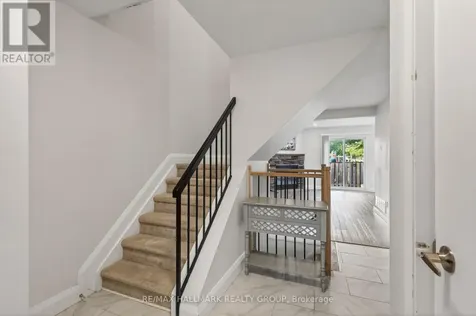 1551 Hoskins Crescent Ottawa ON K1C 2G3