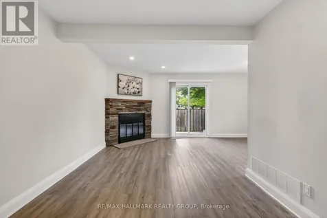 1551 Hoskins Crescent Ottawa ON K1C 2G3