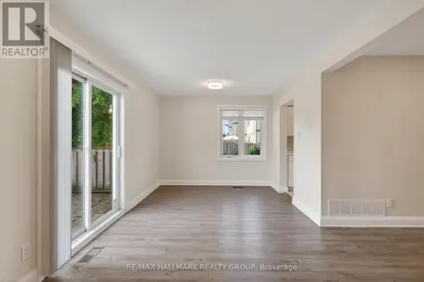1551 Hoskins Crescent Ottawa ON K1C 2G3