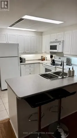 134 York Street Ottawa ON K1N 1K8