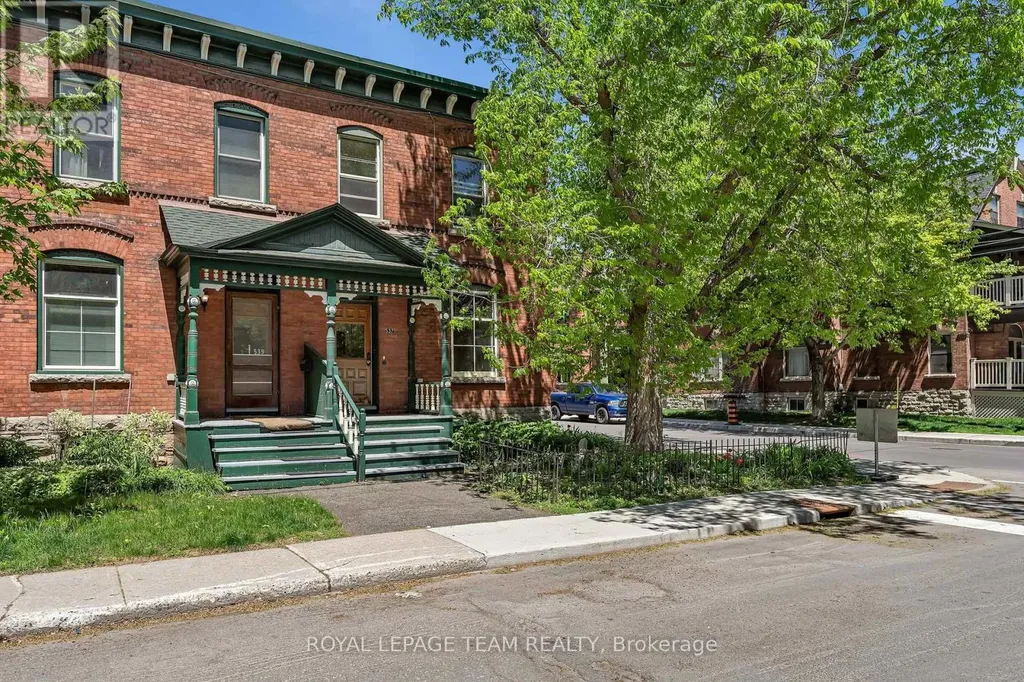 537 Gilmour Street Ottawa ON K1R 5L5