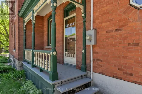 537 Gilmour Street Ottawa ON K1R 5L5