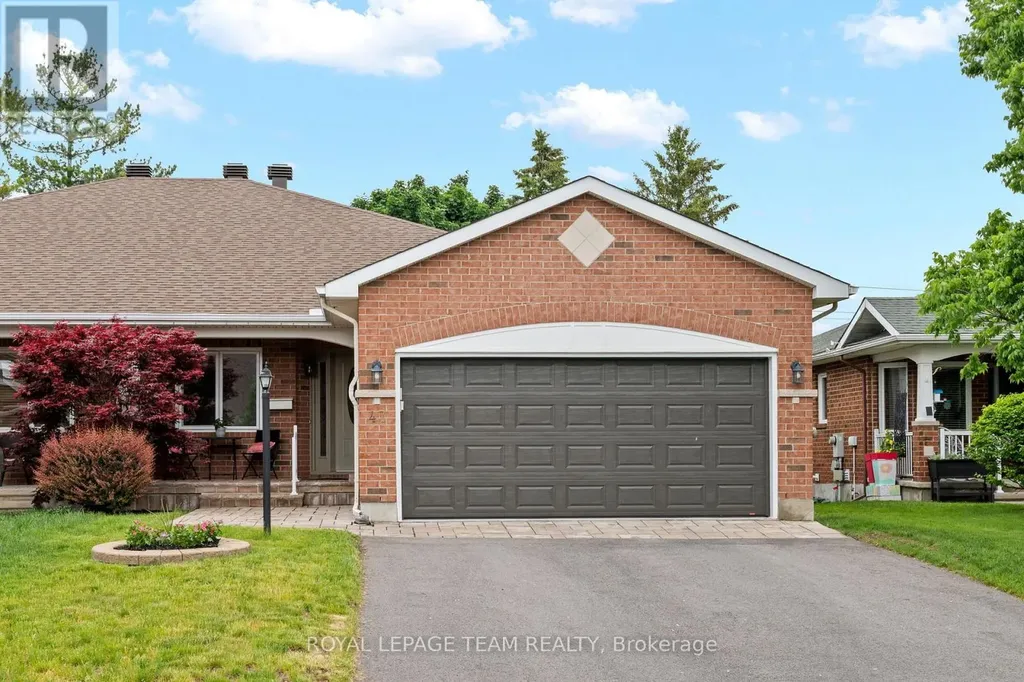 47 Stowgrass Crescent Ottawa ON K2S 2A1