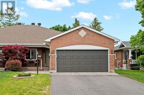 47 Stowgrass Crescent Ottawa ON K2S 2A1