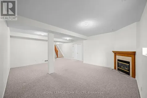 47 Stowgrass Crescent Ottawa ON K2S 2A1