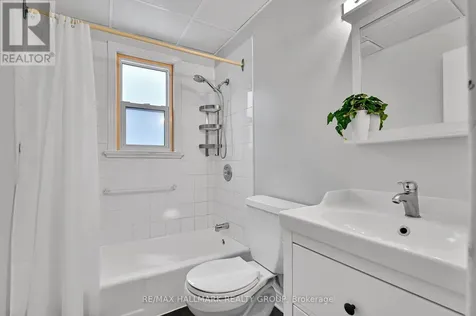 55 Ivy Crescent Ottawa ON K1M 1Y1