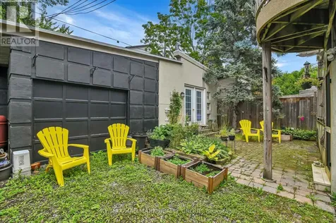 55 Ivy Crescent Ottawa ON K1M 1Y1