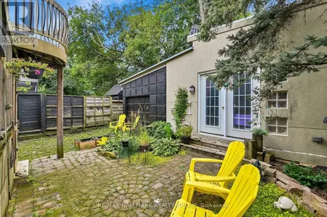 55 Ivy Crescent Ottawa ON K1M 1Y1