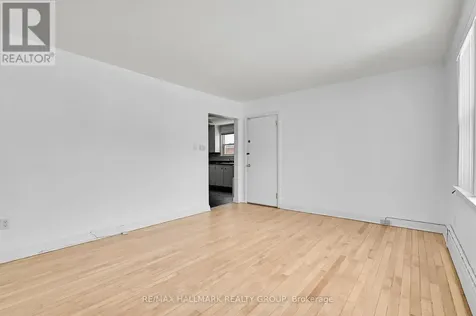 55 Ivy Crescent Ottawa ON K1M 1Y1