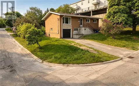 836 Prete Street Sudbury ON P3E 3Y1