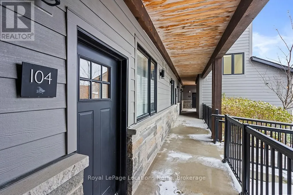 10 Beausoleil Lane Blue Mountains ON L9Y 2X5