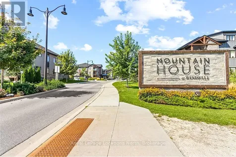 10 Beausoleil Lane Blue Mountains ON L9Y 2X5