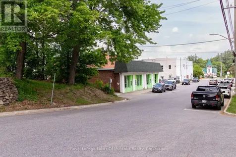 9 Ontario Street Bracebridge ON P1L 2A7