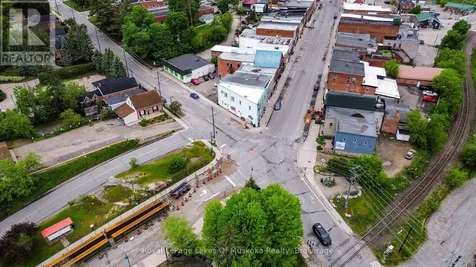 9 Ontario Street Bracebridge ON P1L 2A7