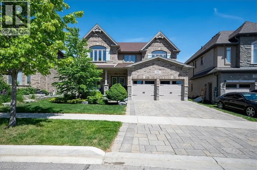 787 Snowberry Court Waterloo ON N2V 0E7