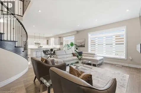 787 Snowberry Court Waterloo ON N2V 0E7