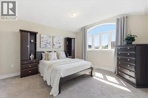 787 Snowberry Court Waterloo ON N2V 0E7