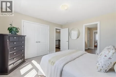787 Snowberry Court Waterloo ON N2V 0E7