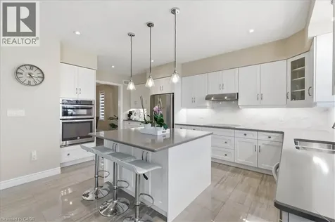 787 Snowberry Court Waterloo ON N2V 0E7