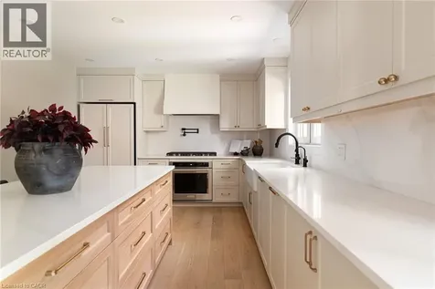 323 Calvington Place Waterloo ON N2T 1P9