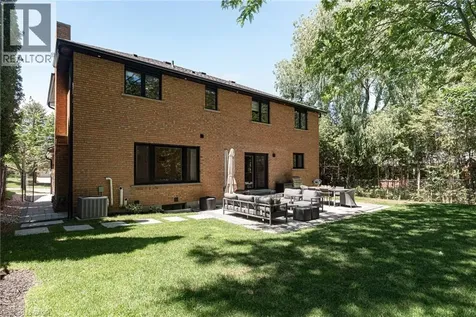 323 Calvington Place Waterloo ON N2T 1P9