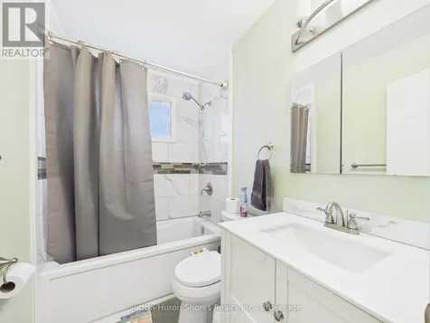 336 Lansdowne Street Saugeen Shores ON N0H 2L0