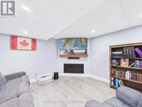 336 Lansdowne Street Saugeen Shores ON N0H 2L0