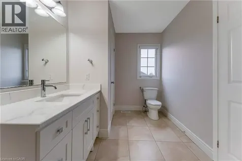 1263 Countrystone Drive Kitchener ON N2N 3S4