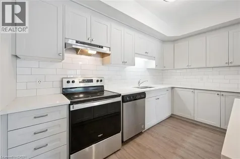 25 Isherwood Avenue Cambridge ON N1R 3H5