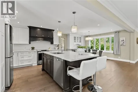 404 Hamilton Drive Ancaster ON L9G 2B1