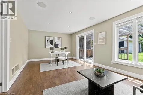 404 Hamilton Drive Ancaster ON L9G 2B1