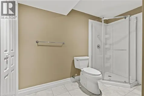 404 Hamilton Drive Ancaster ON L9G 2B1
