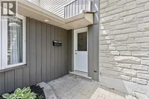 404 Hamilton Drive Ancaster ON L9G 2B1