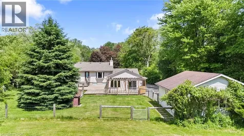 404 Hamilton Drive Ancaster ON L9G 2B1
