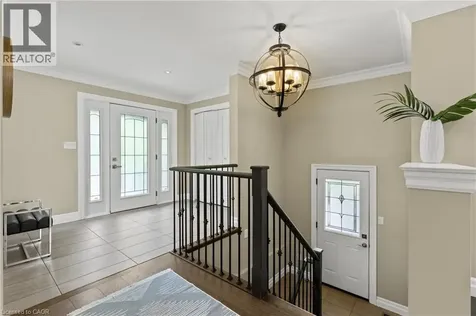 404 Hamilton Drive Ancaster ON L9G 2B1