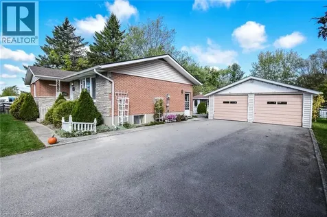 725 Cross Street West Dunnville ON N1A 1N6