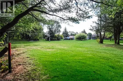 725 Cross Street West Dunnville ON N1A 1N6