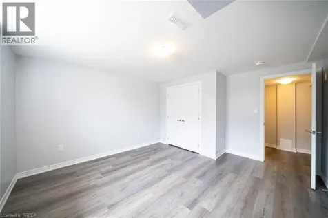 31 Mair Avenue Brantford ON N3T 0T2