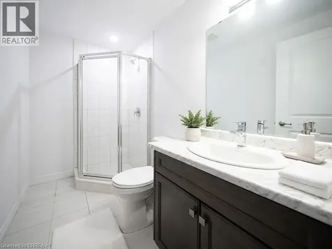 31 Mair Avenue Brantford ON N3T 0T2