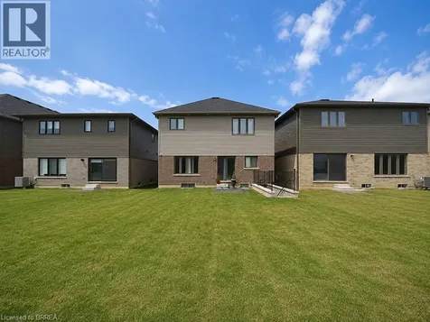 31 Mair Avenue Brantford ON N3T 0T2
