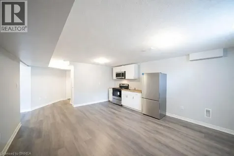 31 Mair Avenue Brantford ON N3T 0T2