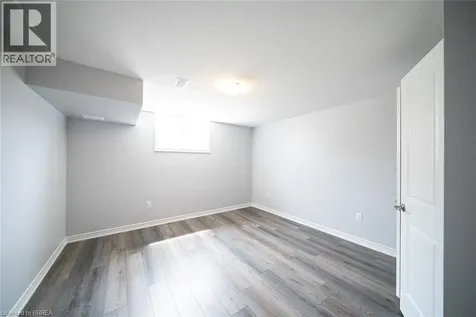 31 Mair Avenue Brantford ON N3T 0T2