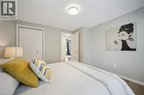 361 Lake Louise Boulevard Waterloo ON N2V 2H2