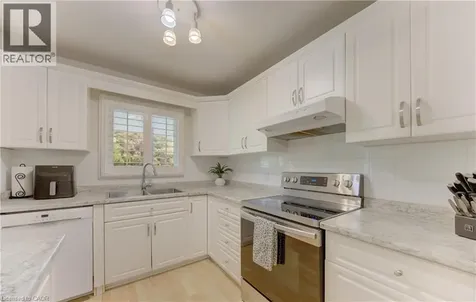 71 Pinecrest Drive Kitchener ON N2A 2G6